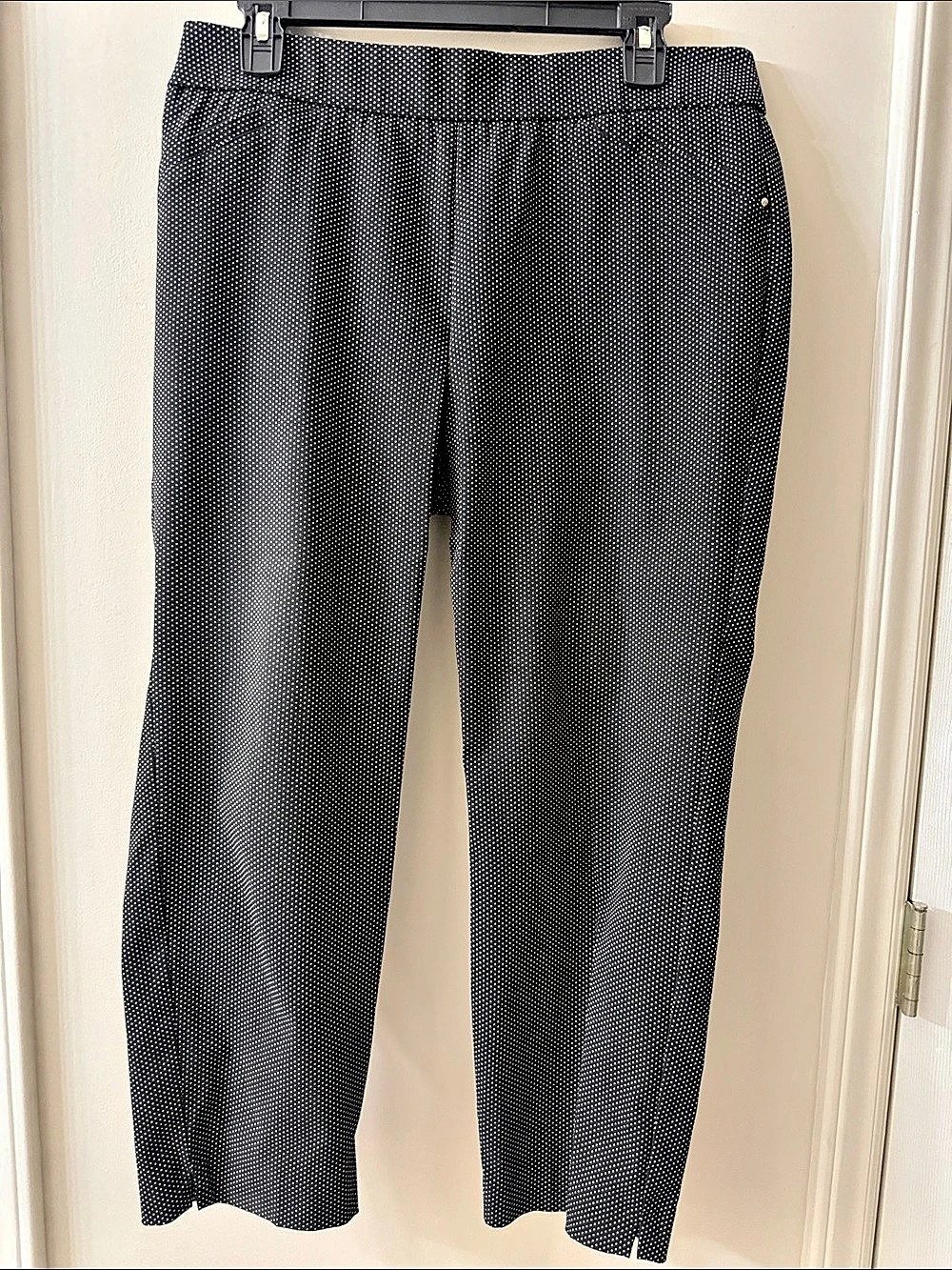 Briggs Polka Dot Ankle Pants Black & White Size 10P Like New